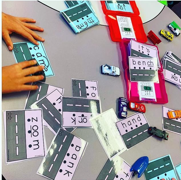 Stretch and Blend CAR TRACK Reading Strategy- READING BOOSTER PACK 3/12 | Reading Strategies | Science of Reading